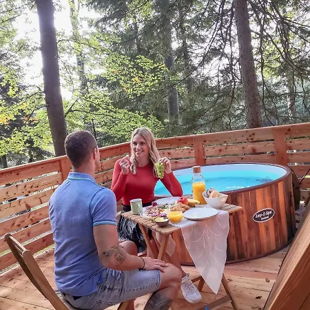 The Woods Of Sinic - Glamping In The Heart Of Nature *